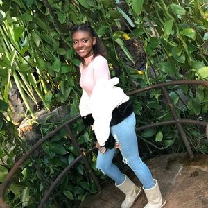 Meet your Posher, Jateya